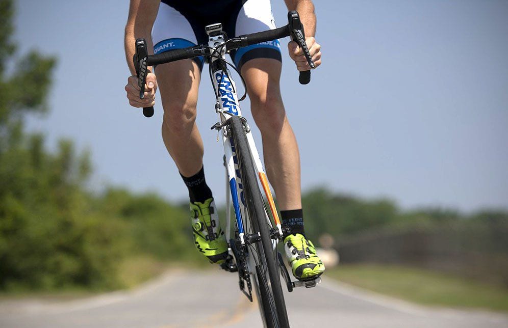 Làm gì để tránh viêm khớp gối khi đi xe đạp-3